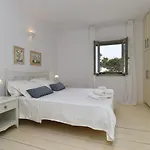 Tonia Paros Chrisi Akti (Paros)