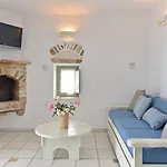 Tonia Paros * Chrisi Akti (Paros)