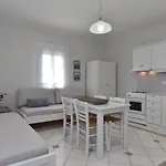 Apartament Tonia Paros *