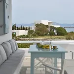 Tonia Paros